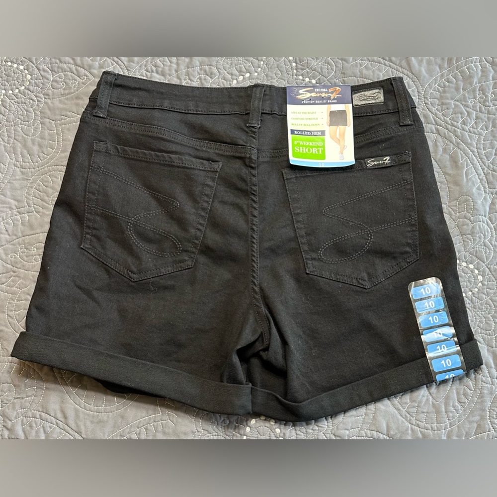 Seven7 Women’s Black Denim Rolled Hem Weekend Shorts NWT Size 10